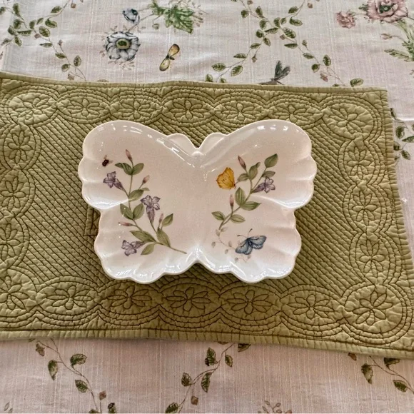 Lenox Butterfly Platter with Floral and Butterfly Design - Picture 3 of 5